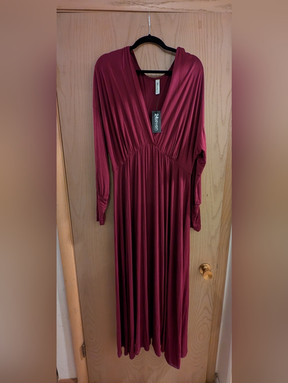 NWT 24Seven Long Sleeve V-Neck Maxi Dress in Burgundy